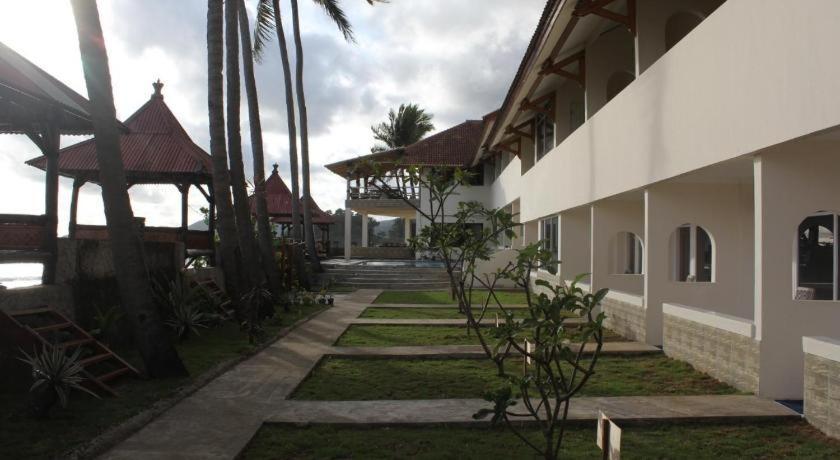 77 Sunset Plaza Hotell Cisolok Eksteriør bilde