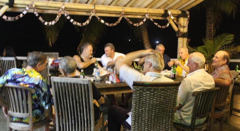 77 Sunset Plaza Hotell Cisolok Eksteriør bilde